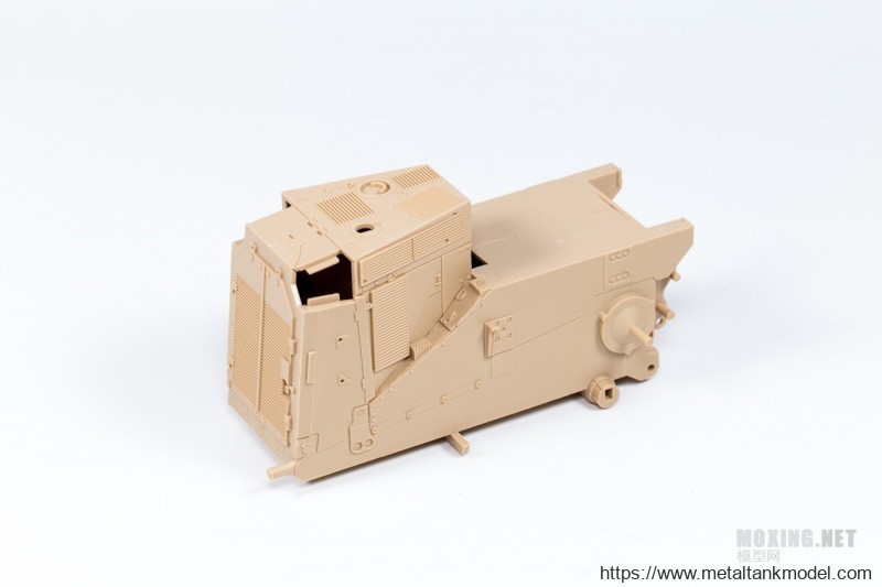 [模型网评测]MENG-1/35卡特彼勒D9R