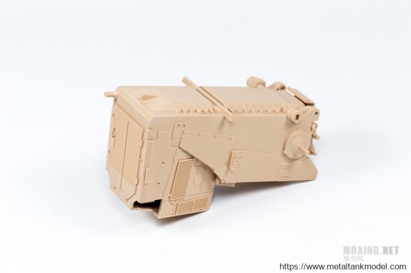 [模型网评测]MENG-1/35卡特彼勒D9R