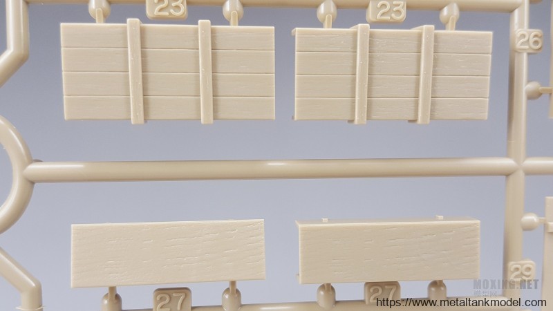 [模型评测]田宫-1/35 Sd.Kfz4/1 42型150毫米自行火箭炮(37017)-实车简介 - 第15张  | 制作坦克模型记录