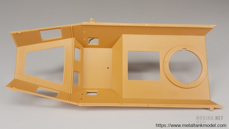 [模型评测]田宫-1/35 Sd.Kfz4/1 42型150毫米自行火箭炮(37017)-实车简介 - 第3张  | 制作坦克模型记录