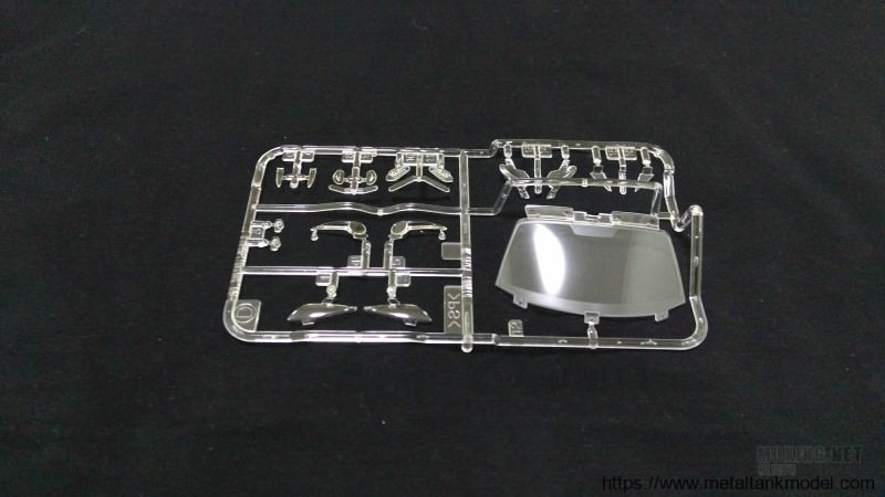 [模型网评测]田宫-1/24马自达MX-5/ROADSTER敞篷跑车(24342)-实车简介 - 第1张  | 制作坦克模型记录