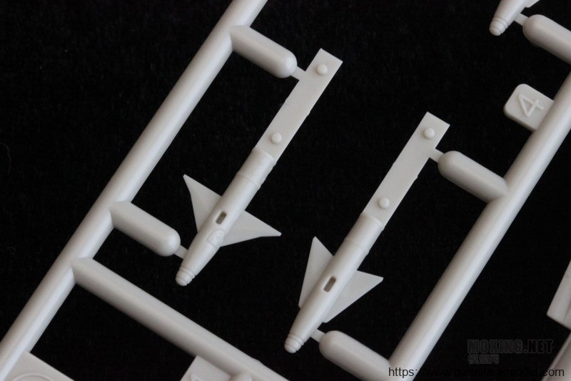 [开盒简评]田宫-1/48格鲁曼F-14A
