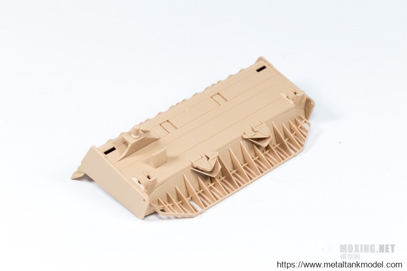 [模型网评测]MENG-1/35卡特彼勒D9R