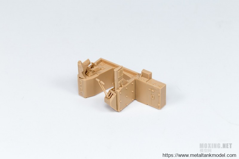 [模型网评测]MENG-1/35卡特彼勒D9R