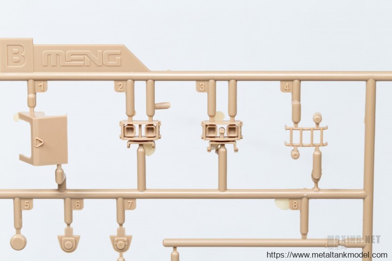 [模型网评测]MENG-1/35卡特彼勒D9R