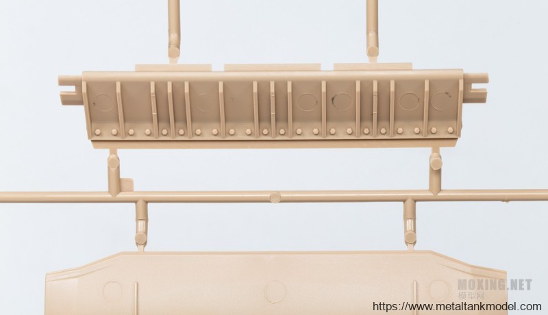 [模型网评测]MENG-1/35卡特彼勒D9R