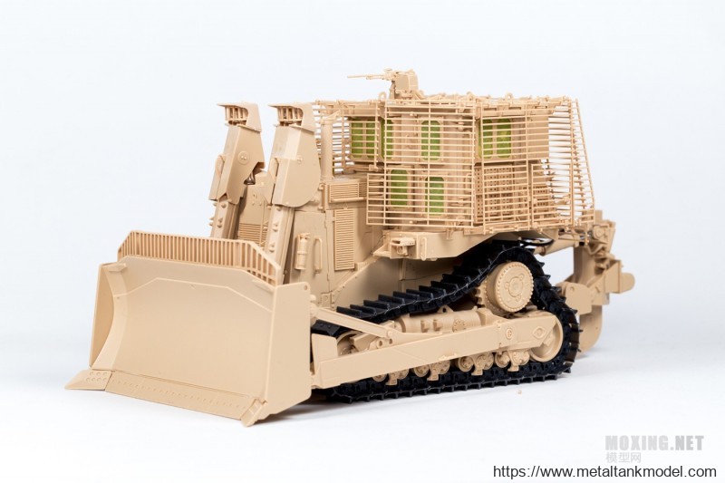 [模型网评测]MENG-1/35卡特彼勒D9R