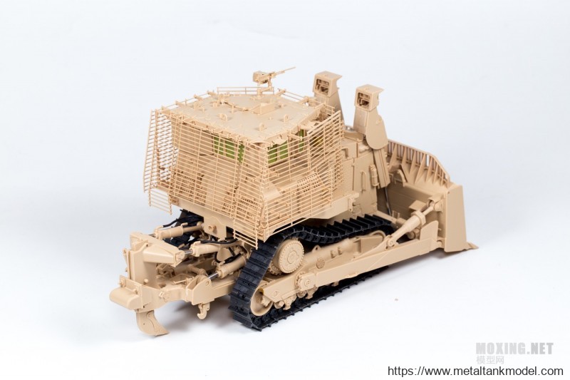 [模型网评测]MENG-1/35卡特彼勒D9R
