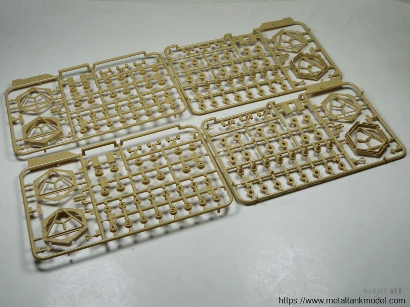 [模型网评测]MENG-1/35一战英国MK.V重型坦克(雌性)(TS-029)-简介与开盒 - 第12张  | 制作坦克模型记录