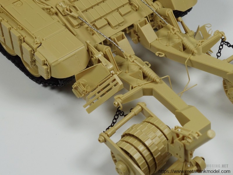 [模型网评测]MENG(SS-011)-1/35俄罗斯BMR-3M装甲扫雷车-实车简介 - 第21张  | 制作坦克模型记录
