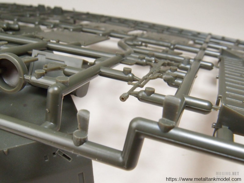 [模型网评测]MENG-1/35中国PLZ-05 155mm自行加榴炮(TS-022)-开盒简介 - 第3张  | 制作坦克模型记录