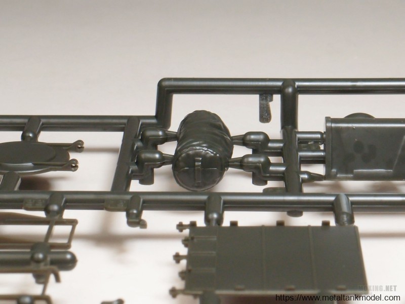 [模型网评测]MENG-1/35中国PLZ-05 155mm自行加榴炮(TS-022)-开盒简介 - 第11张  | 制作坦克模型记录