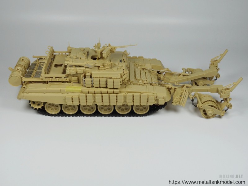 [模型网评测]MENG(SS-011)-1/35俄罗斯BMR-3M装甲扫雷车-实车简介 - 第1张  | 制作坦克模型记录