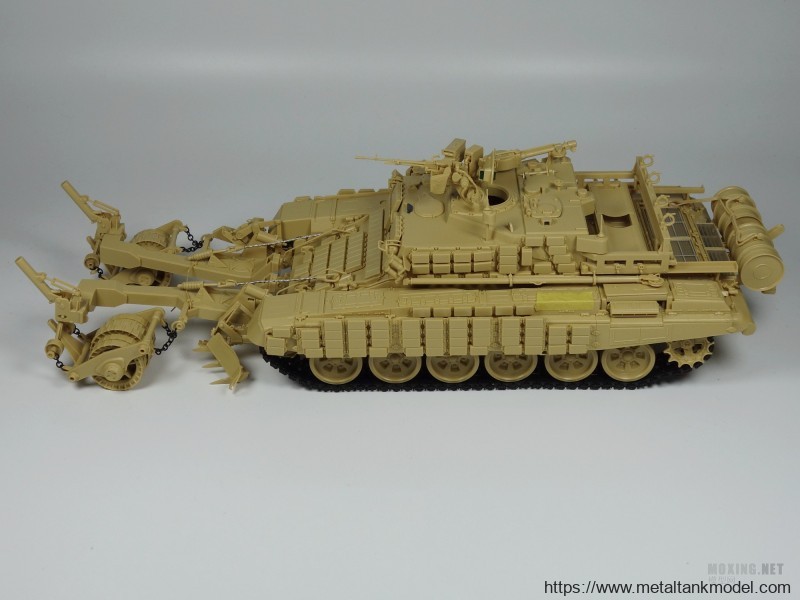 [模型网评测]MENG(SS-011)-1/35俄罗斯BMR-3M装甲扫雷车-实车简介 - 第2张  | 制作坦克模型记录