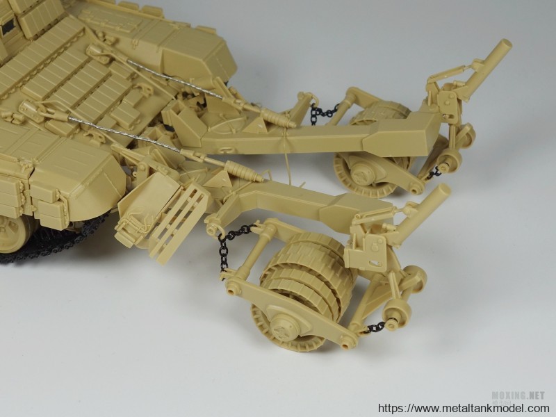 [模型网评测]MENG(SS-011)-1/35俄罗斯BMR-3M装甲扫雷车-实车简介 - 第7张  | 制作坦克模型记录