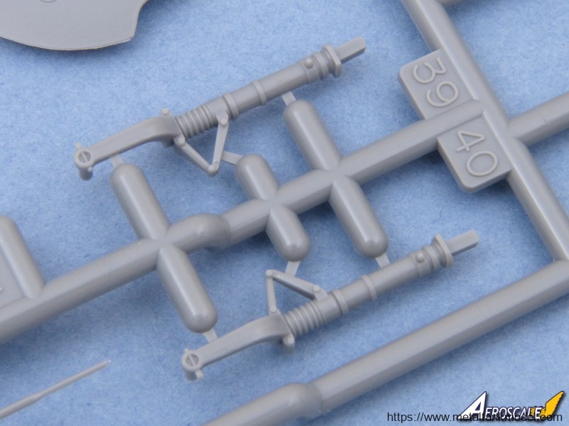 [开盒简评]田宫(61115)-1/48川崎三式战斗机 飞燕I型丁 KI-61-开盒 - 第6张  | 制作坦克模型记录