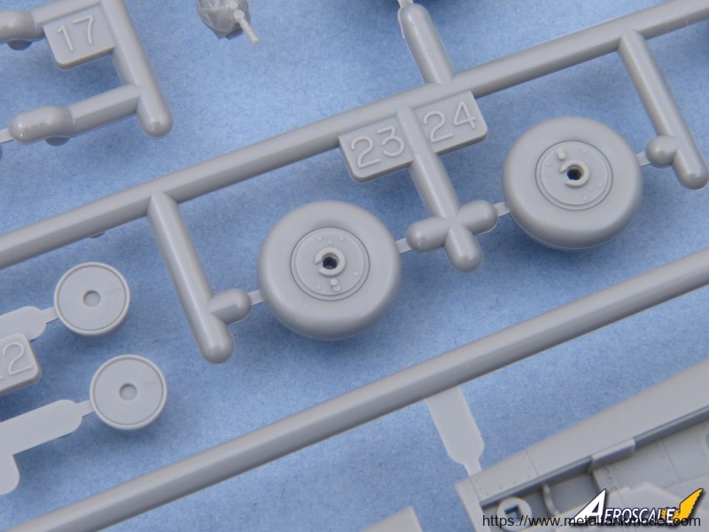 [开盒简评]田宫(61115)-1/48川崎三式战斗机 飞燕I型丁 KI-61-开盒 - 第8张  | 制作坦克模型记录