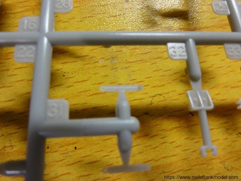 [开盒评测]MENG-1/35武装皮卡附军需品(VS-002)-封绘及简介 - 第15张  | 制作坦克模型记录