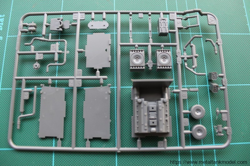 [开盒评测]田宫-1/35二战德军坦克引擎维修组(35180)-封绘 - 第2张  | 制作坦克模型记录