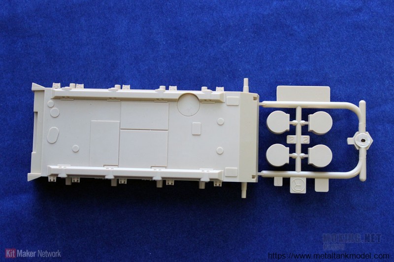 [开盒评测]田宫-1/48德国4号/四号H型后期型坦克(32584)-封绘与简介 - 第2张  | 制作坦克模型记录