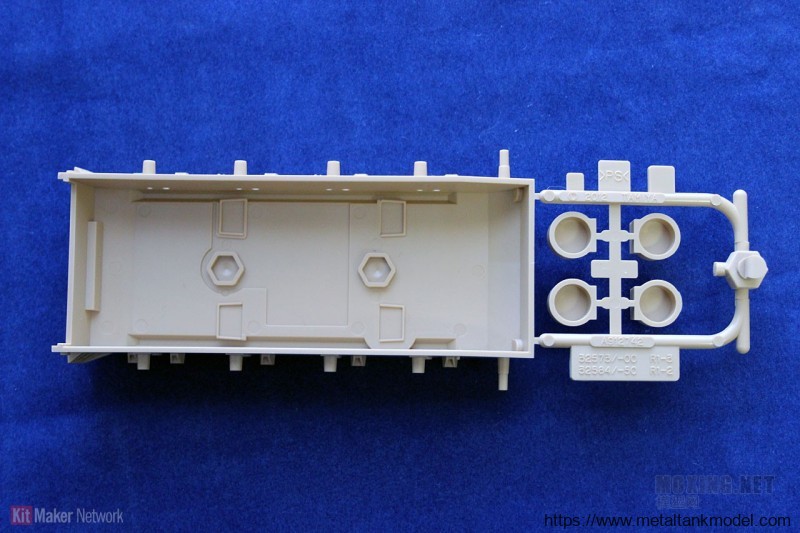 [开盒评测]田宫-1/48德国4号/四号H型后期型坦克(32584)-封绘与简介 - 第1张  | 制作坦克模型记录