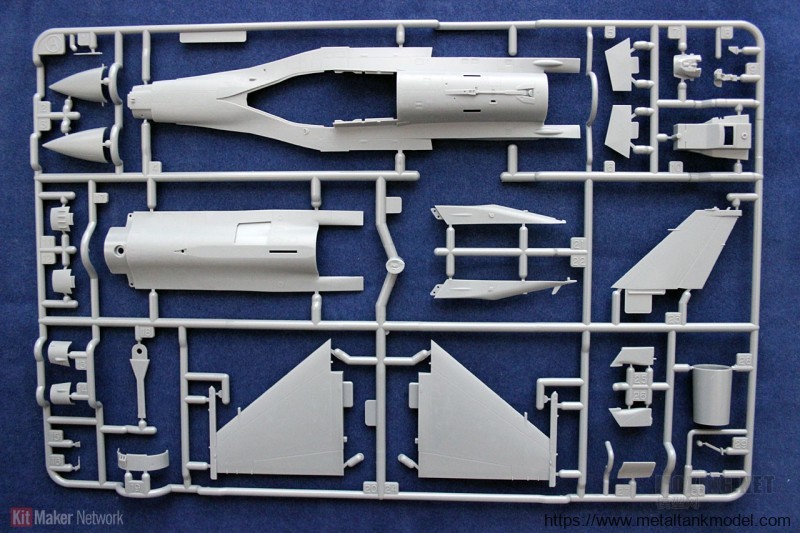 [开盒评测]田宫-1/72美F-16CJ
