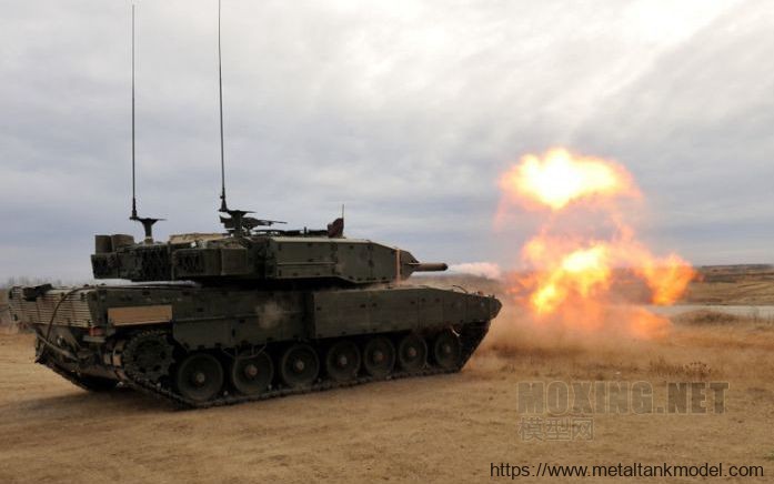 [模型网评测]HOBBYBOSS-1/35豹2A4M CAN(加拿大)主战坦克(83867)-实车简介