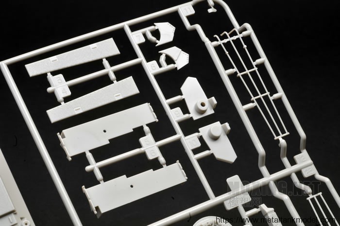 [开盒简评]田宫(32592)-1/48美国M1A2