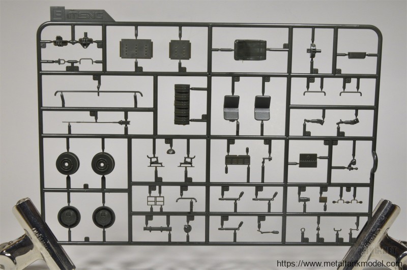 [模型网评测]MENG(VS-008)-1/35俄罗斯