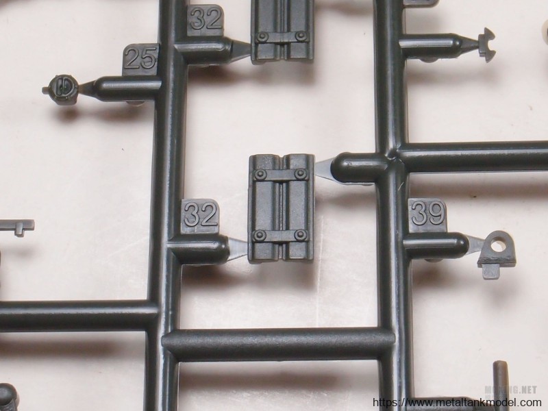 [模型网评测]MENG-1/35法国AUF1 TA 155mm自行榴弹炮(TS-024)(TS-004)-实车简介 - 第4张  | 制作坦克模型记录