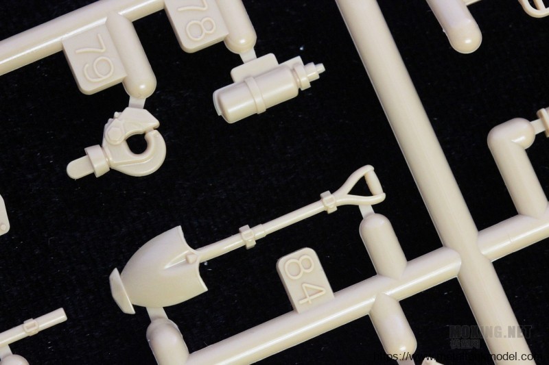 [开盒简评]田宫-1/35法国AMX-13轻型坦克(35349)-开盒 - 第6张  | 制作坦克模型记录
