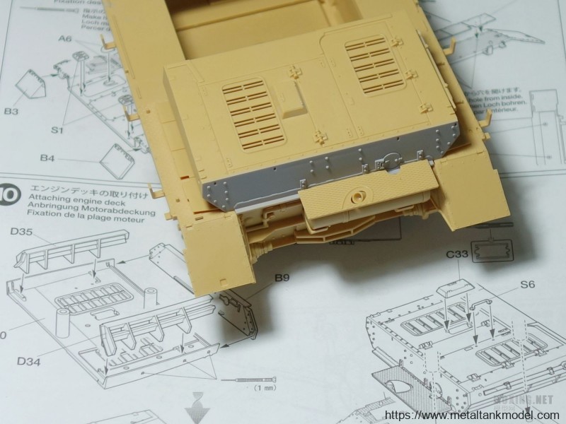[模型网评测]田宫(35353)-1/35德国4号