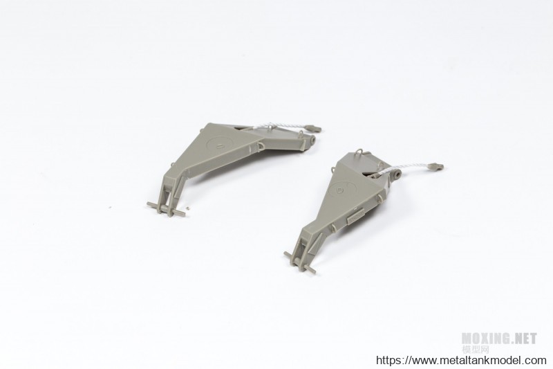 [模型网评测]MENG-1/35以色列NOCHRI DEGEM DALET重型车载扫雷滚系统(sps-021)-简介 - 第4张  | 制作坦克模型记录