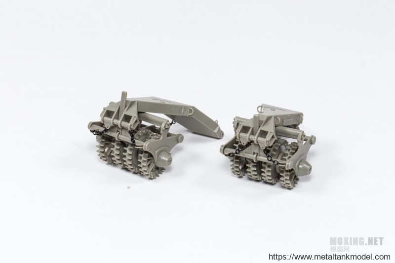 [模型网评测]MENG-1/35以色列NOCHRI DEGEM DALET重型车载扫雷滚系统(sps-021)-简介 - 第6张  | 制作坦克模型记录