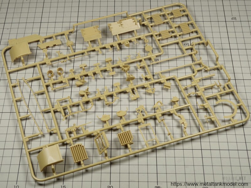 [模型网评测]MENG(TS-032)-1/35美国海军陆战队M1A1 AIM/陆军M1A1 TUSK 主战坦克-简介与开盒 - 第1张  | 制作坦克模型记录