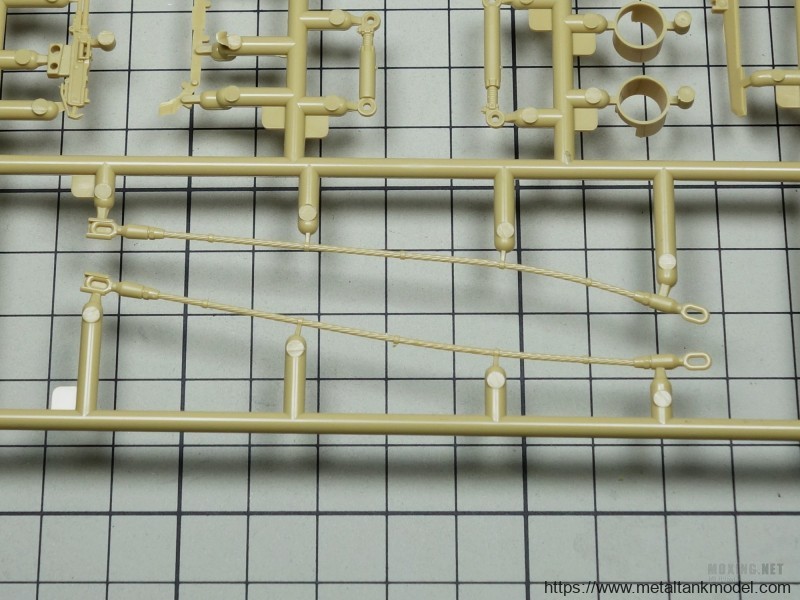[模型网评测]MENG(TS-032)-1/35美国海军陆战队M1A1 AIM/陆军M1A1 TUSK 主战坦克-简介与开盒 - 第2张  | 制作坦克模型记录
