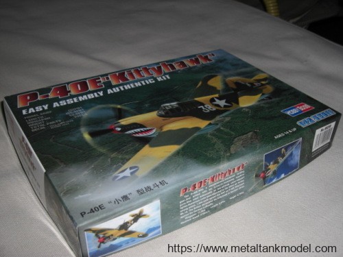 [开盒简评]号手-1/72美国P-40E"小鹰"战斗机(80250)