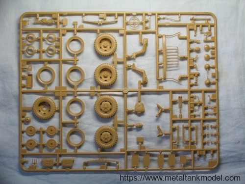 [开盒评测]田宫-1/35德国STEYR 1500A斯太尔军用指挥车(35235)-封绘及总览 - 第3张  | 制作坦克模型记录