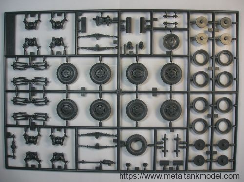 [开盒评测]田宫-1/35德国Sd.Kfz.232八轮装甲车(35036)(35297)-封绘 - 第4张  | 制作坦克模型记录