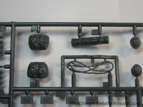 [开盒评测]田宫-1/35德国Sd.Kfz.232八轮装甲车(35036)(35297)-封绘 - 第9张  | 制作坦克模型记录