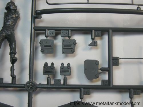 [开盒评测]田宫-1/35德国Sd.Kfz.232八轮装甲车(35036)(35297)-封绘 - 第13张  | 制作坦克模型记录