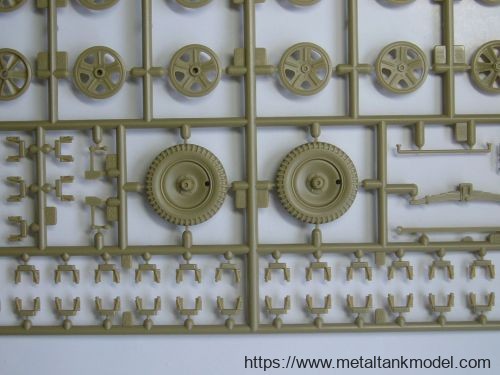 [开盒评测]田宫-1/35德国Sd.Kfz.250/9装甲侦察车(35115)-封绘及总览 - 第4张  | 制作坦克模型记录