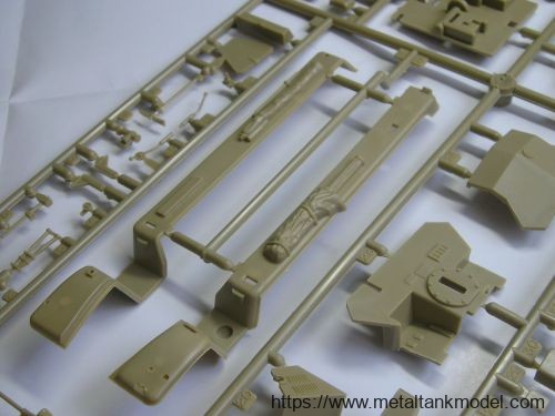[开盒评测]田宫-1/35德国Sd.Kfz.250/9装甲侦察车(35115)-封绘及总览 - 第2张  | 制作坦克模型记录