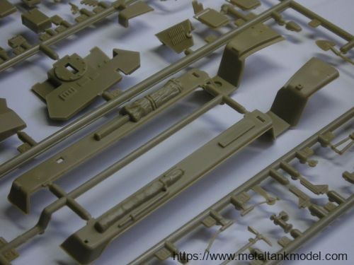 [开盒评测]田宫-1/35德国Sd.Kfz.250/9装甲侦察车(35115)-封绘及总览 - 第3张  | 制作坦克模型记录