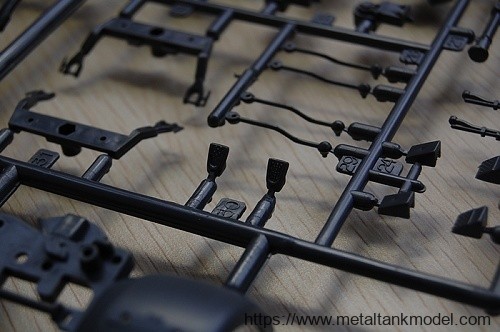 [开盒评测]田宫-1/35德国FLAK36/37 88mm高射炮(35017)-封绘与总览 - 第4张  | 制作坦克模型记录