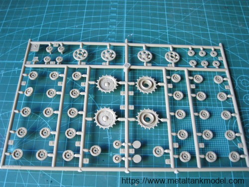 [开盒评测]田宫-1/35意大利M40-75/18突击炮(35078)(35294)-封绘及总览 - 第7张  | 制作坦克模型记录