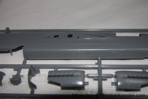 [开盒评测]田宫-1/48亨克尔He219 A-7(夜枭UHU)夜间战斗机(61057)-开盒总览 - 第4张  | 制作坦克模型记录