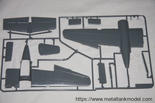 [开盒评测]田宫-1/48亨克尔He219 A-7(夜枭UHU)夜间战斗机(61057)-开盒总览 - 第5张  | 制作坦克模型记录