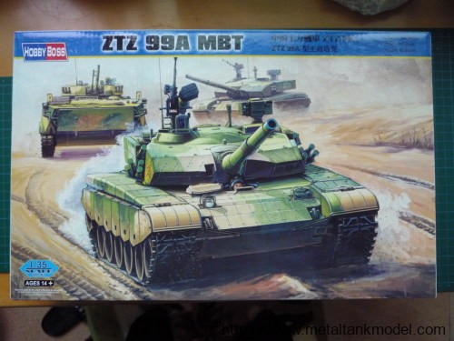 [开盒评测]HOBBYBOSS-1/35中国ZTZ-99A主战坦克(82439)-封绘及总览