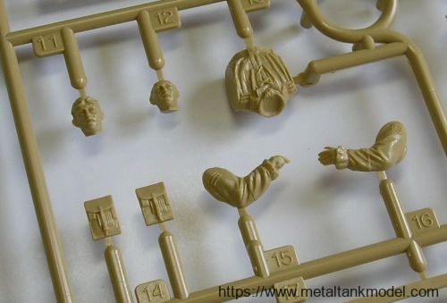 [板件评测]田宫-1/35德国二战野战宪兵及传令摩托(35241)-封绘及总览 - 第10张  | 制作坦克模型记录
